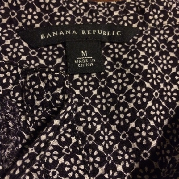 Banana Republic Top - Picture 6 of 7